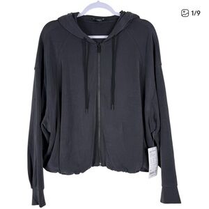 NWT Athleta Seasoft Bubble Hem Full Zip Up Hoodie Sweatshirt Gray